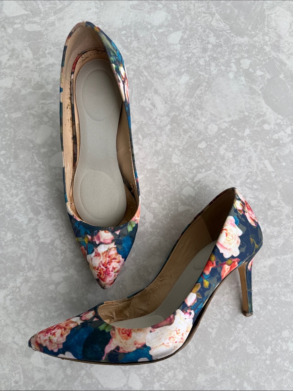 Jessica Simpson Navy Floral Pointed Toe Heels with Pink Roses